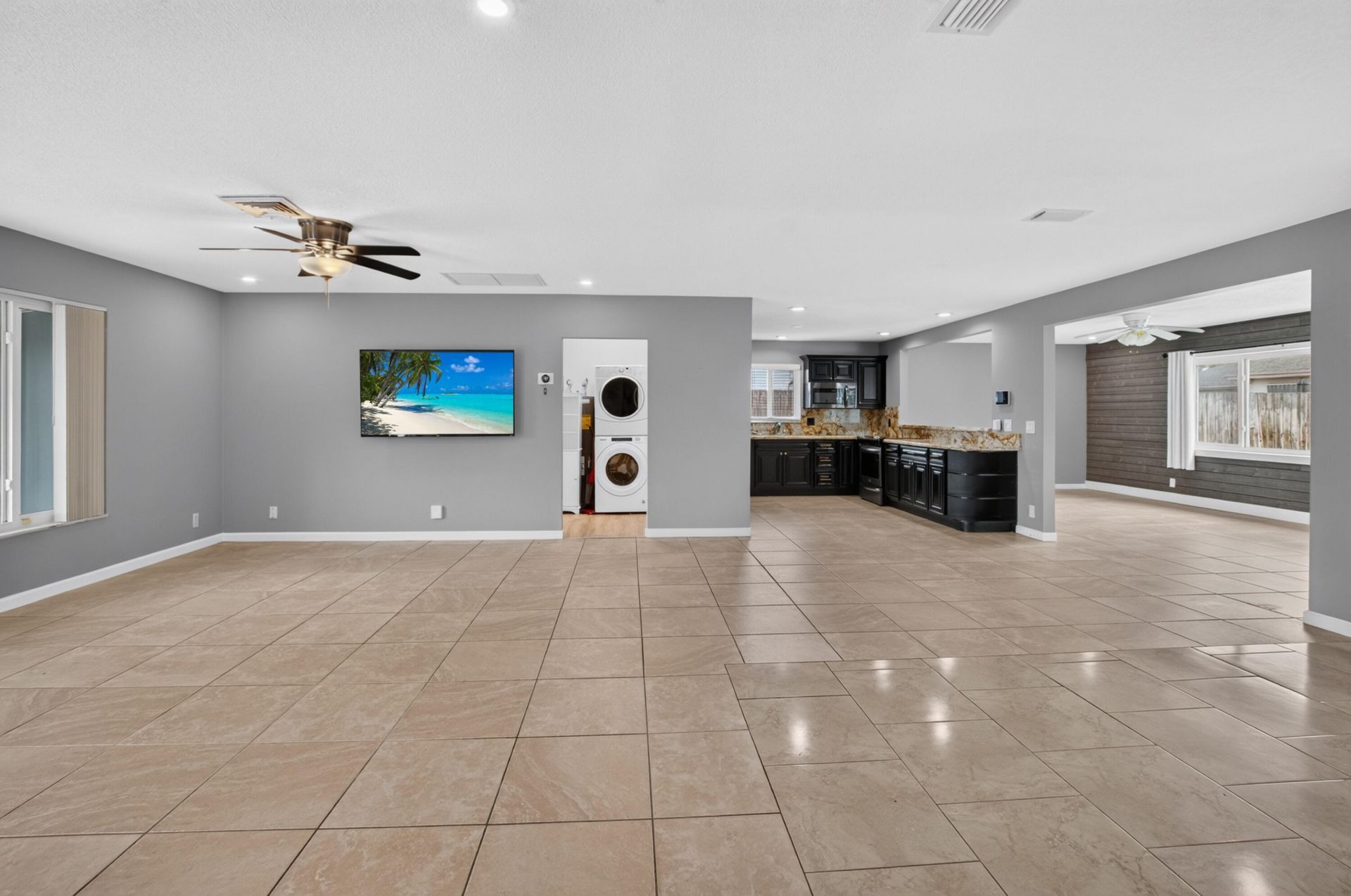 1023 SW 25th Place, Boynton Beach, FL 33426 Photo
