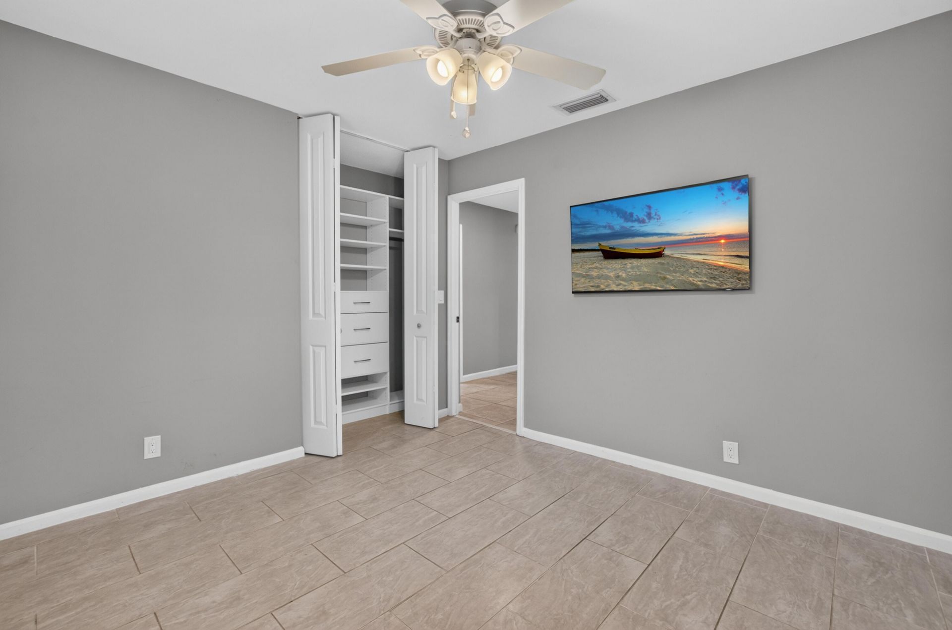 1023 SW 25th Place, Boynton Beach, FL 33426 Photo