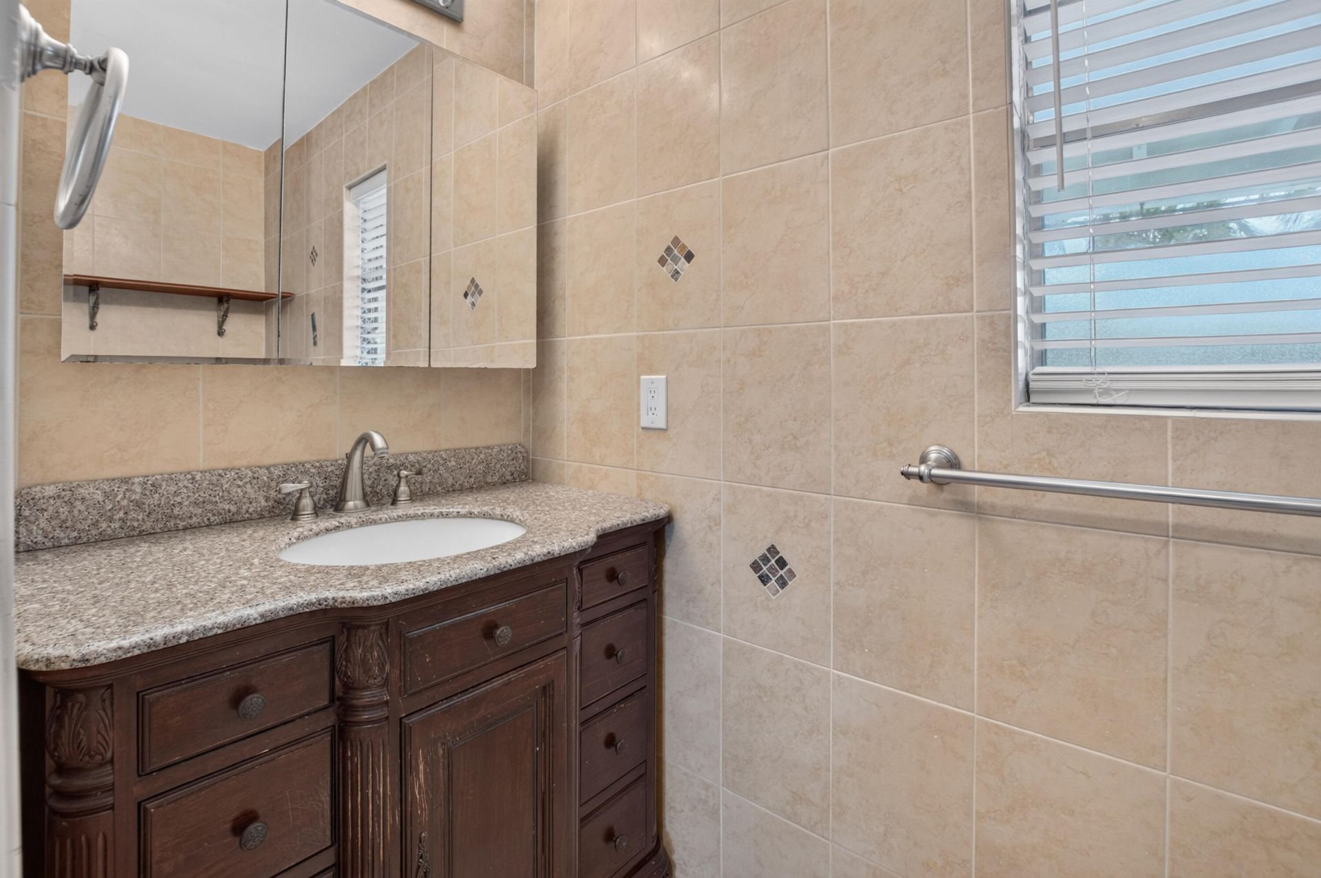 1023 SW 25th Place, Boynton Beach, FL 33426 Photo