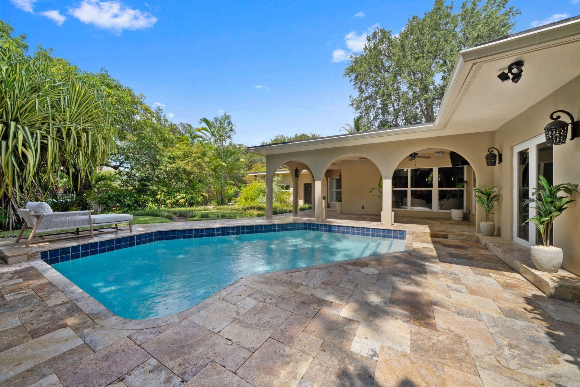 901 SE 6th Street, Fort Lauderdale, FL 33301 Photo