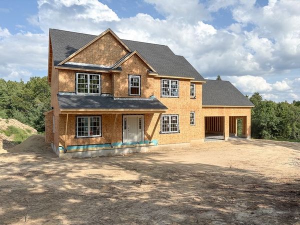 232 West Townsend Rd, Lunenburg, MA 01462