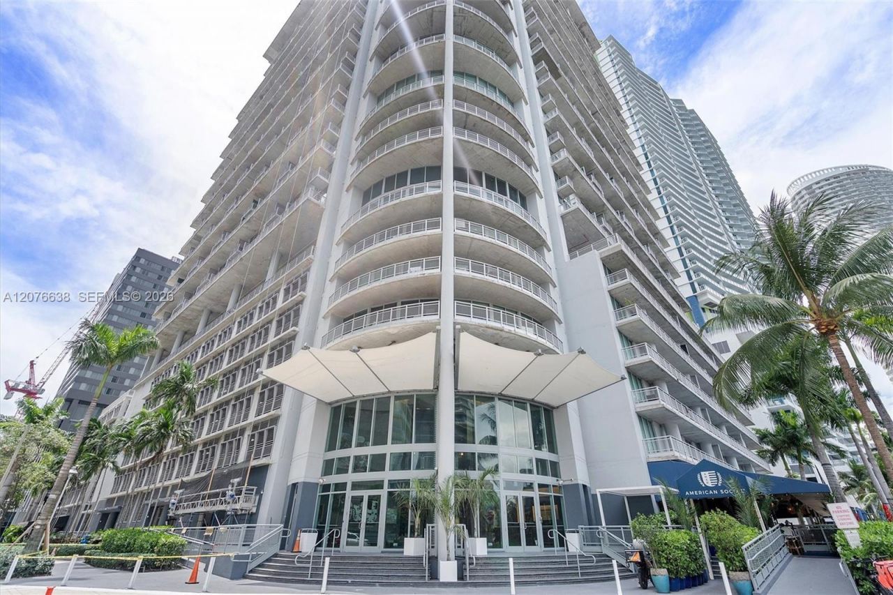 690 SW 1st Ct , Unit 2025, Miami, FL 33130 Photo