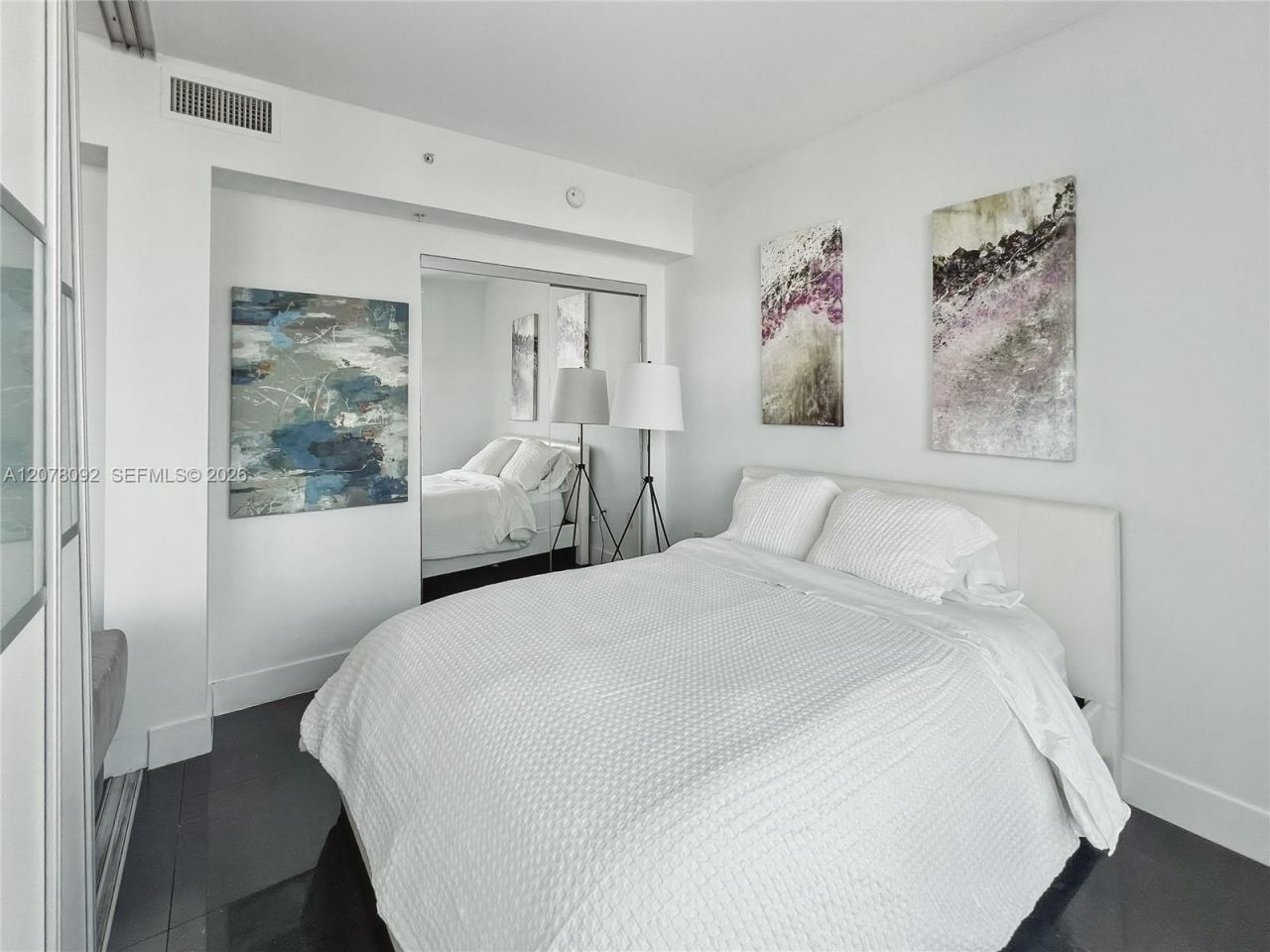 92 SW 3rd St , Unit 2602, Miami, FL 33130 Photo