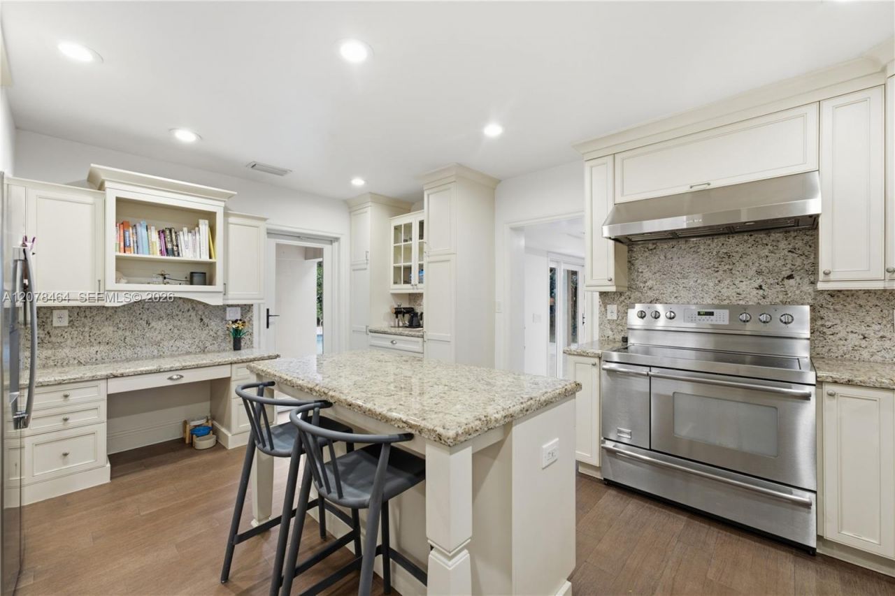 1510 Ferdinand St, Coral Gables, FL 33134 Photo