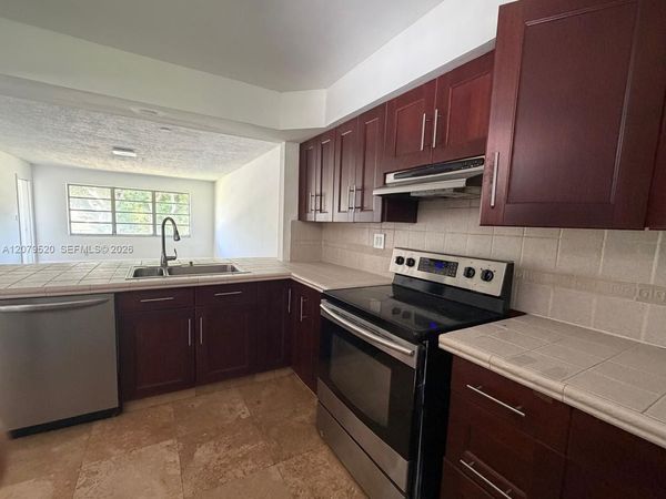 1400 NE 191st St , Unit 310, Miami, FL 33179