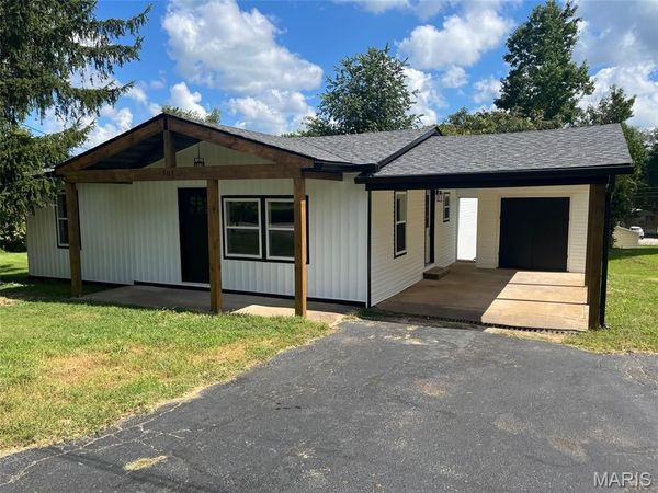707 Nicholson Drive , Potosi, MO 63664