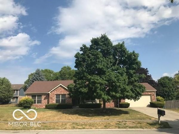 13784 Laredo Drive , Carmel, IN 46032
