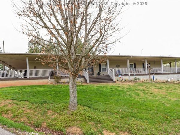 520 Balser Lane, Charleston, WV 25312