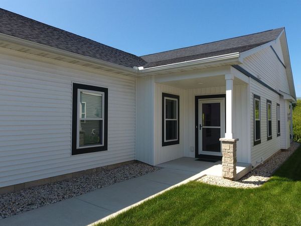 3835 Tanglewood Place, Janesville, WI 53546