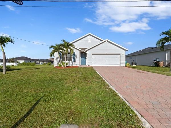 332 SW 29th AVE , CAPE CORAL, FL 33991