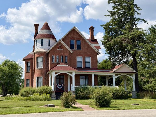 456 S Huron Street, Cheboygan, MI 49721