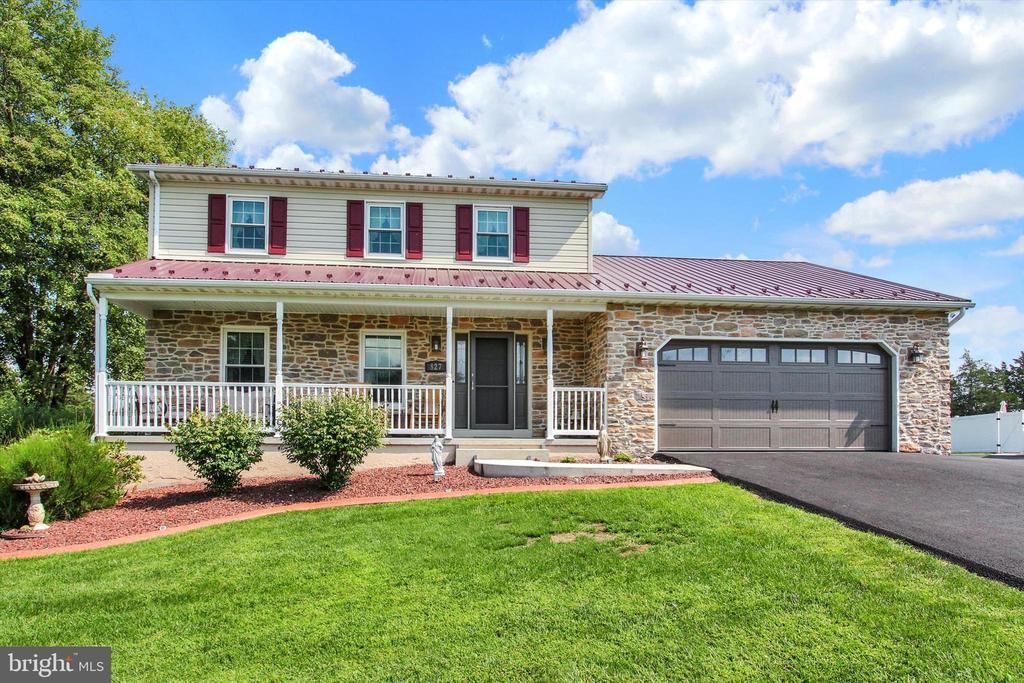 827 HANCOCK DRIVE, GETTYSBURG, PA 17325