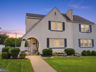 341 W 10TH AVENUE, CONSHOHOCKEN, PA 19428