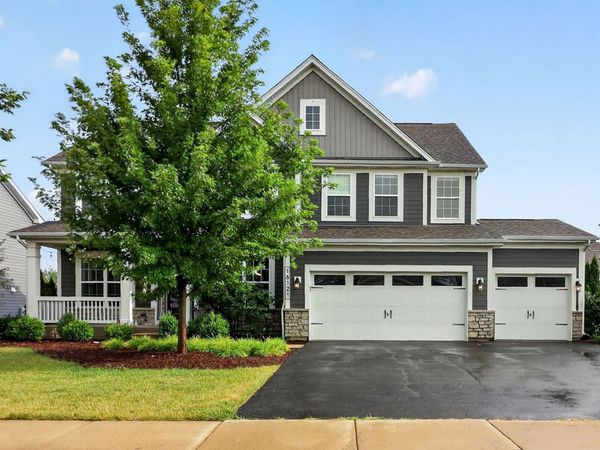 16121 W High Meadow Drive , Lockport, IL 60441