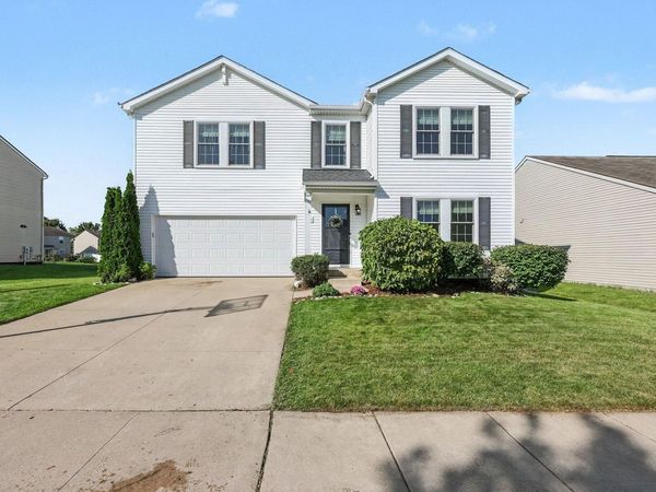 8614 Magnolia Way, Dexter, MI 48130