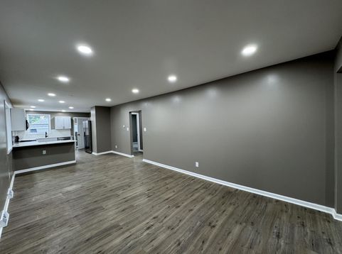 Main Photo