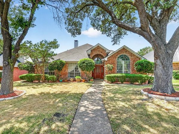 2667 Mum Drive, Richardson, TX 75082
