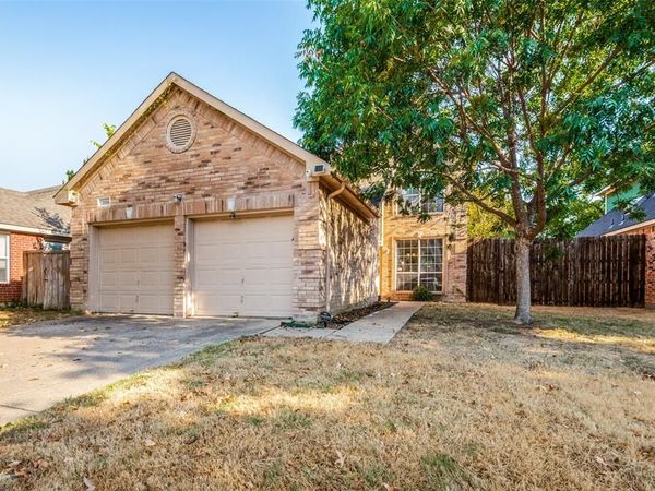 2116 Pritchard Drive , Grapevine, TX 76051