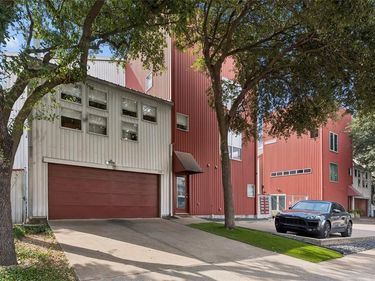 2714 Shelby Avenue, Dallas, TX 75219