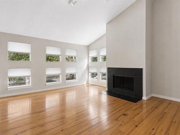 2714 Shelby Avenue, Dallas, TX 75219