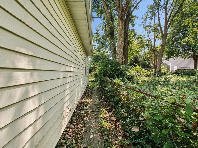 1666 Peabody Avenue, Columbus, OH 43223 Photo 15