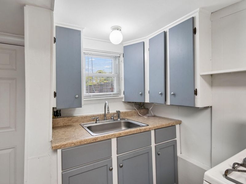 1666 Peabody Avenue, Columbus, OH 43223 Photo 6