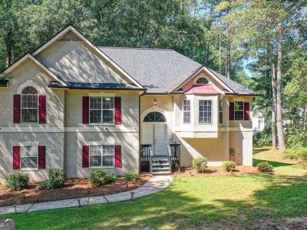 56 Montpelier Place, Sharpsburg, GA 30277