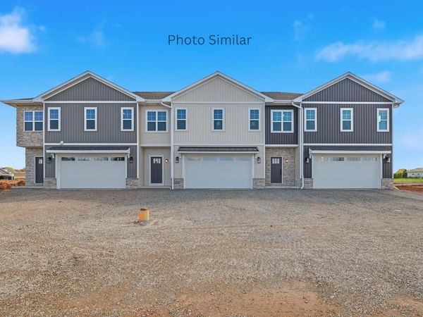 1849 LONDON ROAD, Green Bay, WI 54311