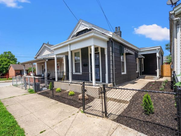 215 W 7th Street, Newport, KY 41071