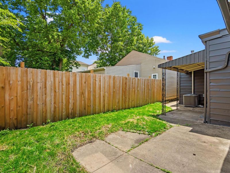 215 W 7th Street, Newport, KY 41071 Photo 18