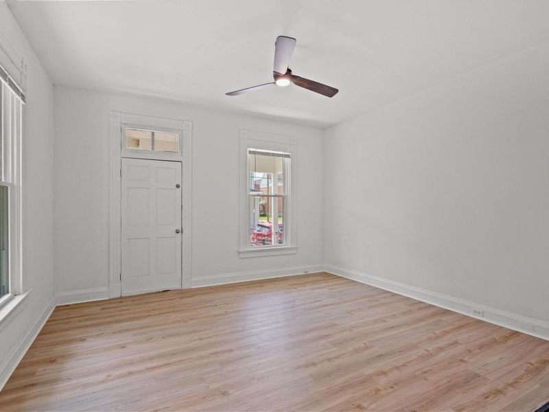 215 W 7th Street, Newport, KY 41071 Photo 3