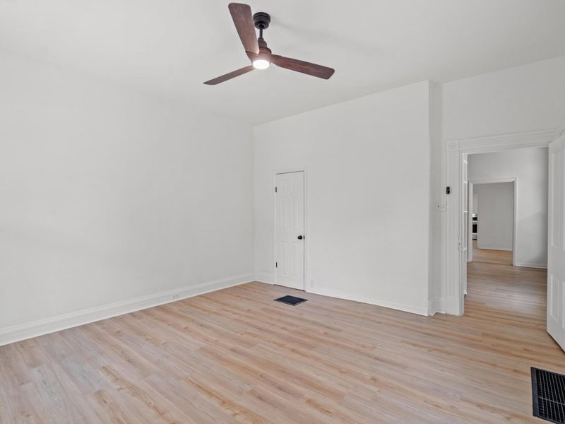 215 W 7th Street, Newport, KY 41071 Photo 4