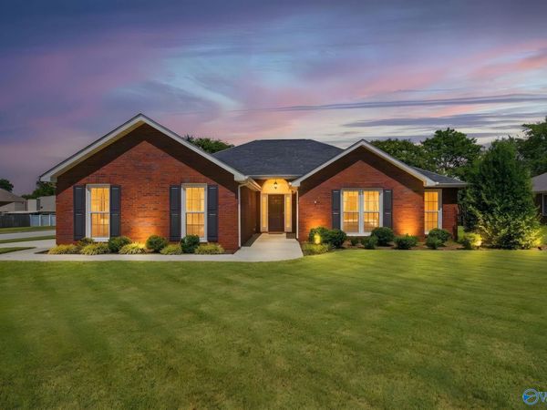 100 Tumbleweed Drive, Madison, AL 35758