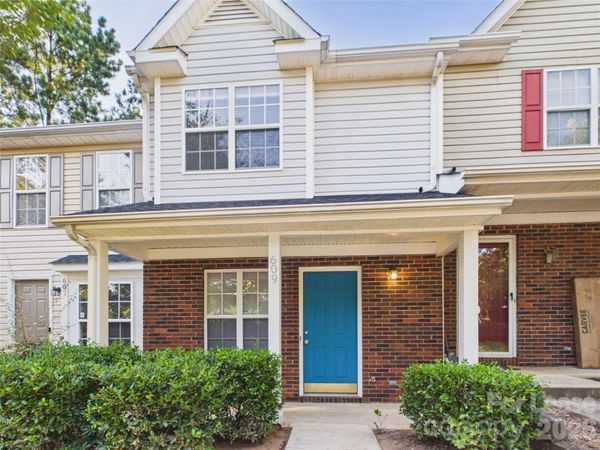 609 Mountainwater Drive , Charlotte, NC 28262