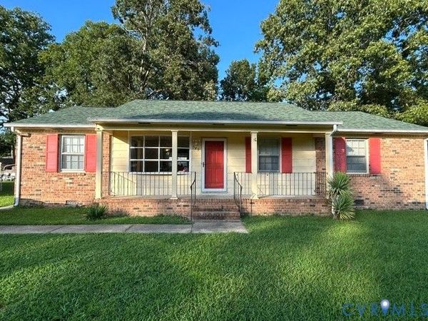 549 Briarwood Circle, North Prince George, VA 23860