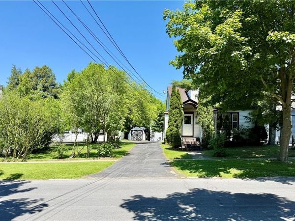2208 Caroline Street , Utica, NY 13502