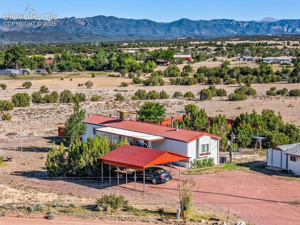 325 5th Street, Penrose, CO 81240