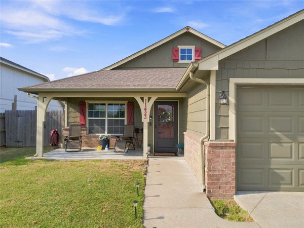 11423 E 110th Place N, Owasso, OK 74055