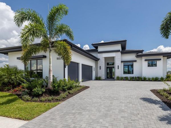1003 BLUE SHELL LOOP , SARASOTA, FL 34240