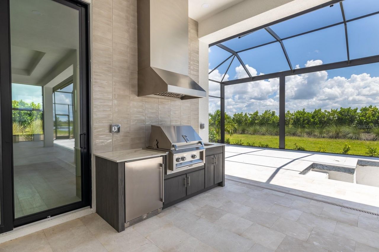 1003 Blue Shell Loop, Sarasota, FL 34240 Photo