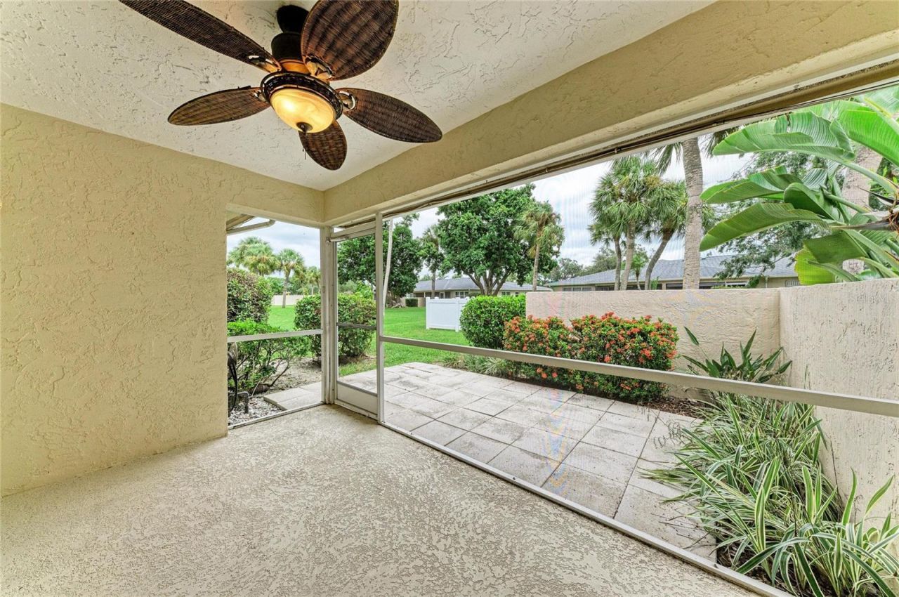7008 W Country Club Drive N, Unit 139, Sarasota, FL 34243 Photo