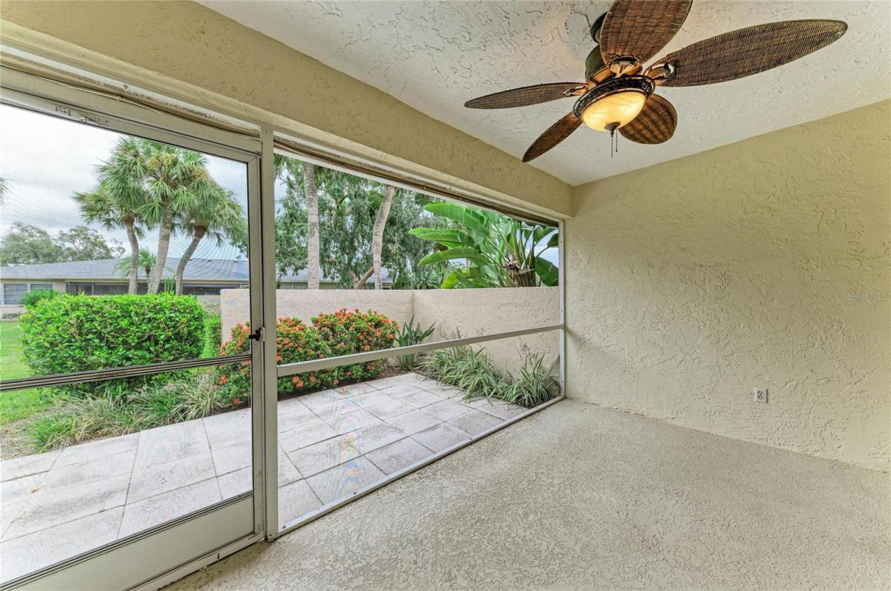 7008 W Country Club Drive N, Unit 139, Sarasota, FL 34243 Photo