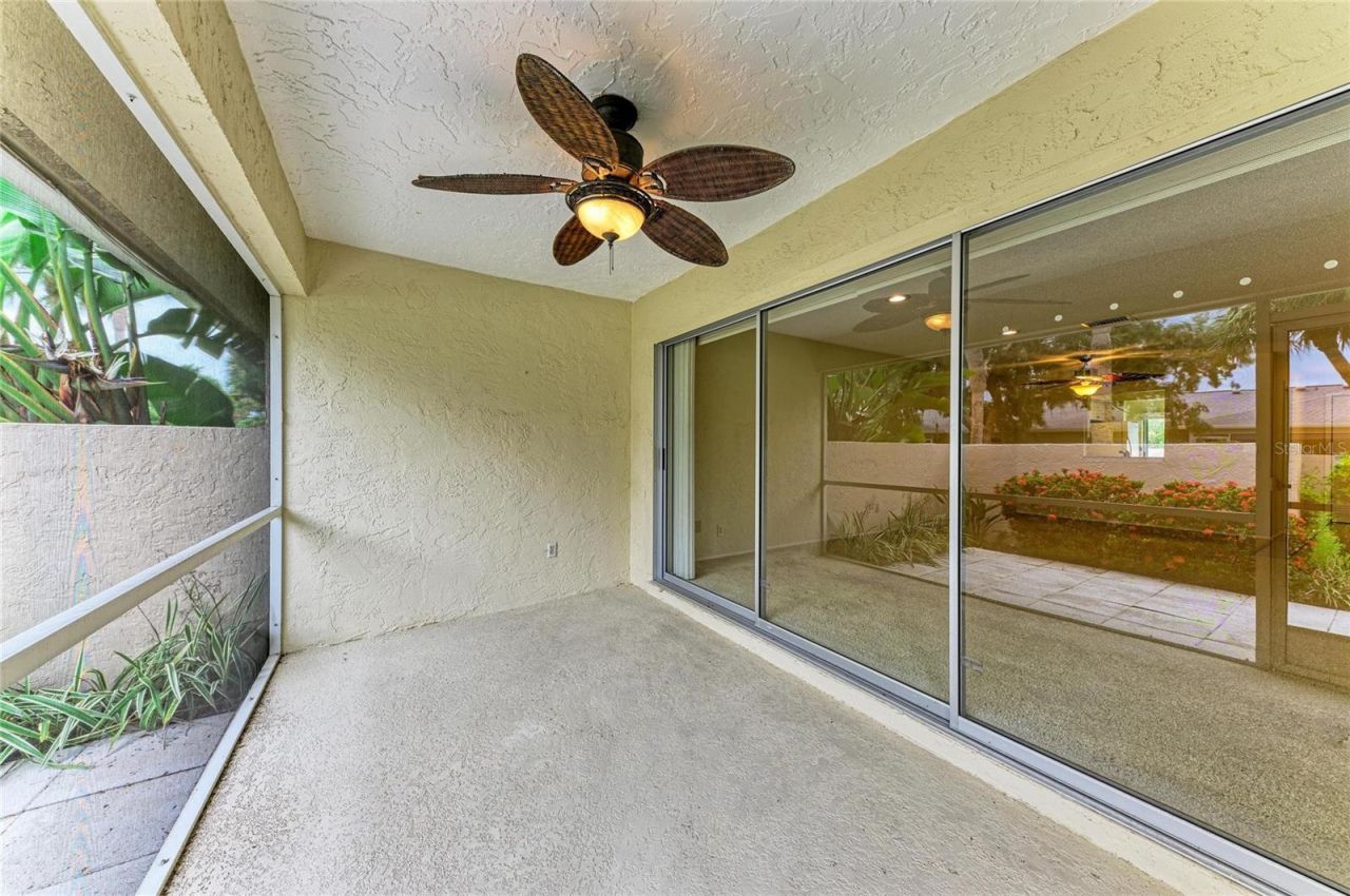 7008 W Country Club Drive N, Unit 139, Sarasota, FL 34243 Photo