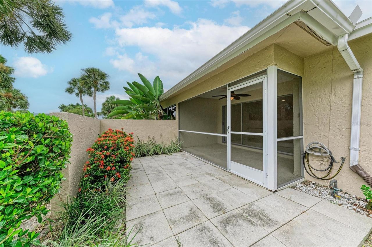 7008 W Country Club Drive N, Unit 139, Sarasota, FL 34243 Photo