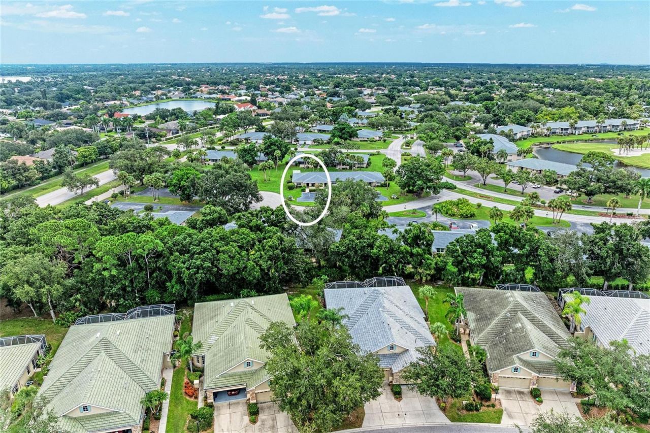 7008 W Country Club Drive N, Unit 139, Sarasota, FL 34243 Photo
