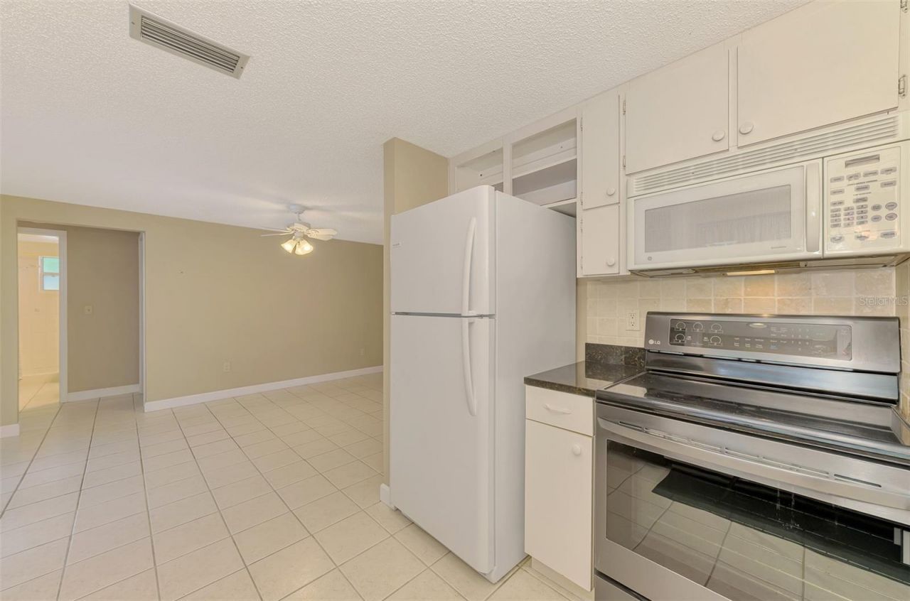 3727 Prado Drive, Sarasota, FL 34235 Photo