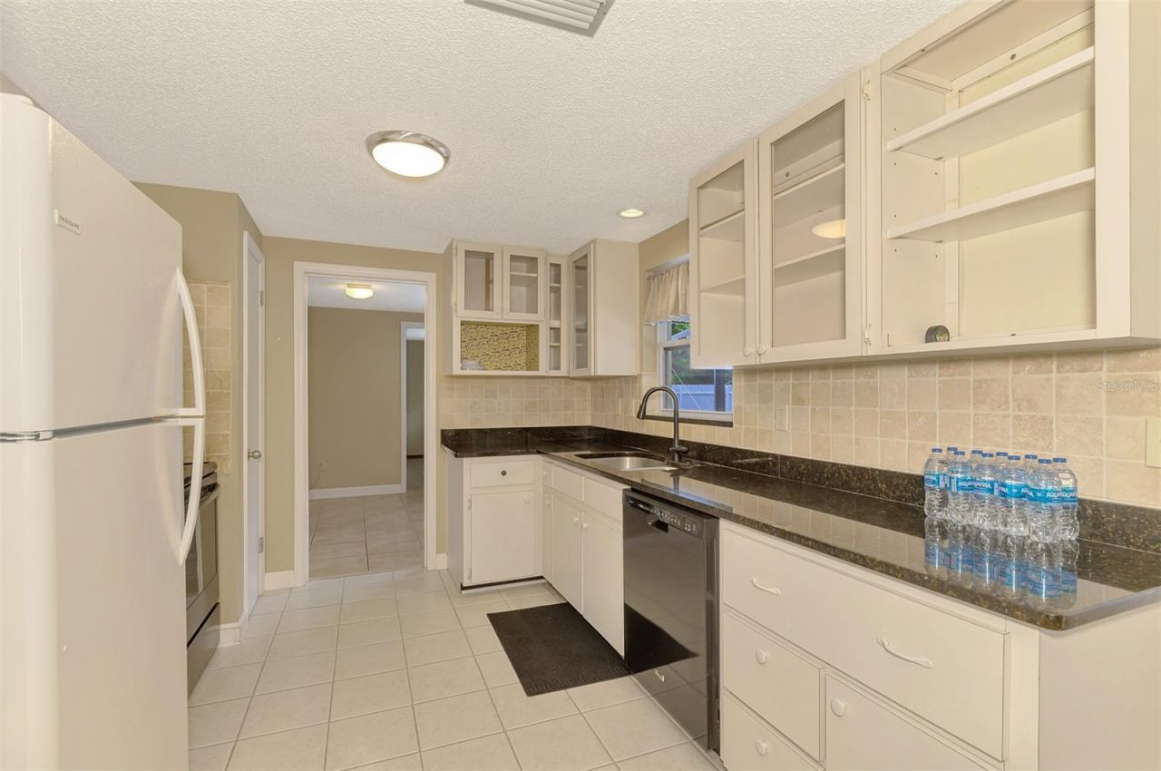 3727 Prado Drive, Sarasota, FL 34235 Photo