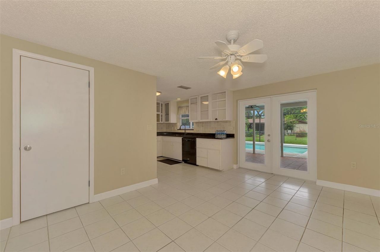 3727 Prado Drive, Sarasota, FL 34235 Photo