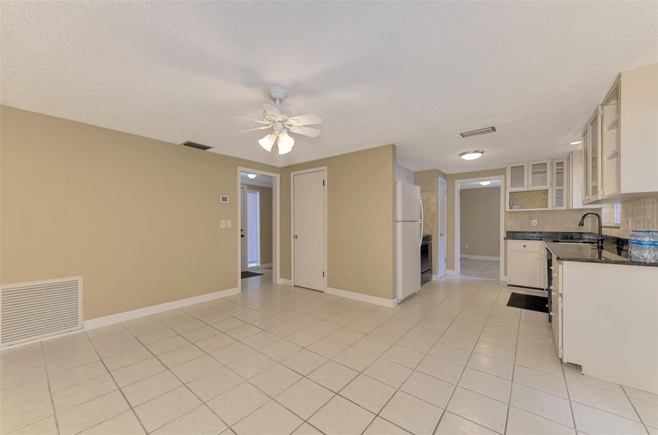 3727 Prado Drive, Sarasota, FL 34235 Photo