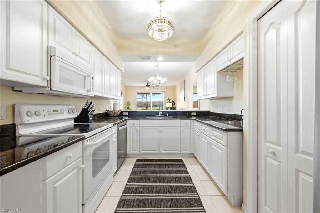 2720 Cypress Trace Cir, Unit 2915, Naples, FL 34119 Photo